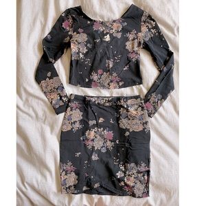 TALULA Aritzia Floral Crop Top Skirt Set